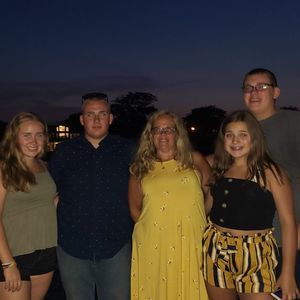 Meet your Posher, Donna